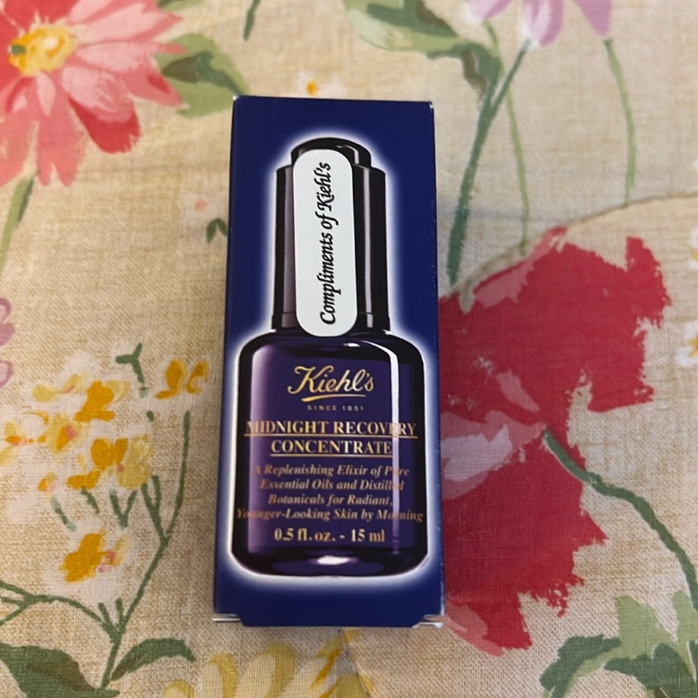 NIB Kiehl’s Midnight Recovery Concentrate Serum
